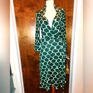 Banana Republic geometric print wrap dress